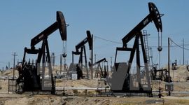 Giá dầu Brent tăng gần 8% do xung đột Trung Đông leo thang