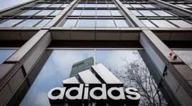 Adidas kỳ vọng doanh thu tăng trưởng hai con số nhờ hiệu ứng World Cup