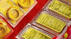 Vì sao nhiều người mua vàng bị lỗ nặng vẫn chưa muốn bán?