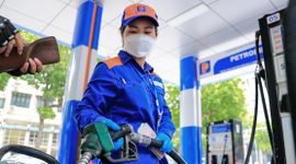 Bộ Công Thương: Không để lợi dụng giá xăng dầu giảm để "neo" giá hàng hóa bất hợp lý