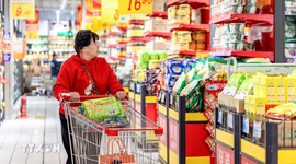 Trung Quốc: Doanh số bán lẻ và sản lượng công nghiệp cùng giảm tốc