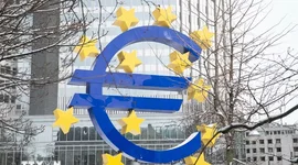 Sản lượng công nghiệp Eurozone tăng mạnh nhất trong khoảng 4 năm rưỡi