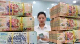 Trái phiếu bất động sản chịu sức ép lớn khi đáo hạn dồn dập, lãi suất huy động neo cao
