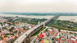 Cây cầu vượt sông 2 tầng đầu tiên và duy nhất tại Việt Nam