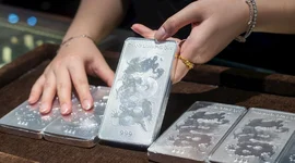 Sáng ngày 30/9: Giá bạc Phú Quý, DOJI, Sacombank đồng loạt tăng nhẹ