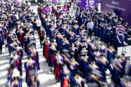 Lực lượng giúp Trung Quốc thành cường quốc đối mặt kỷ lục buồn, khoét sâu "vết sẹo" của nền kinh tế