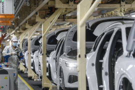 Trung Quốc Loại Xe Điện Khỏi Kế Hoạch 5 Năm 2026-2030