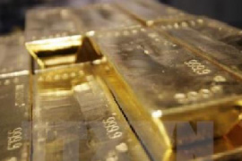 Hoạt động bán tháo đẩy giá vàng thế giới giảm 1%