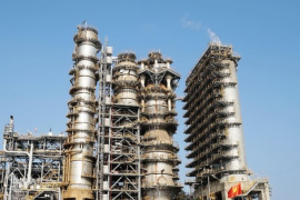 Lọc hóa dầu Bình Sơn (BSR) bị cảnh cáo vì chậm nộp hồ sơ khai thuế