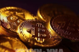 Bitcoin vượt 90.000 USD, nhưng phục hồi vẫn “mong manh”