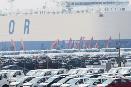 Trung Quốc nới lỏng lệnh xuất khẩu chip, ngành ôtô toàn cầu thở phào