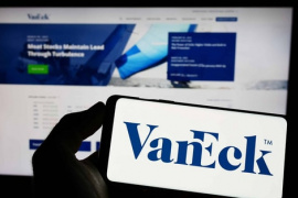 Quỹ ETF ngoại quy mô 15.000 tỷ thêm mới TCX, dự kiến bán mạnh VIC