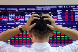 Đằng sau cú rơi gần 100 điểm trong 4 phiên của VN-Index: Chuyên gia chỉ ra một rủi ro cần lưu ý