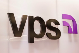 Ngày đầu chào sàn HoSE, VCK giảm 15,33%