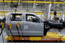 Ford rút lui khỏi xe điện: Ngành ô tô Mỹ mắc kẹt giữa lợi nhuận và tương lai