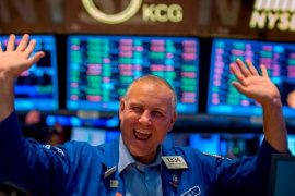 Khối ngoại "tung" gần 500 tỷ mua ròng phiên VN-Index tăng mạnh nhất châu Á, cổ phiếu nào được gom nhiều nhất?