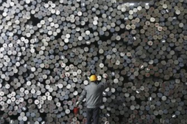 Mỹ áp thuế chống bán phá giá 127% đối với thép xây dựng của Algeria