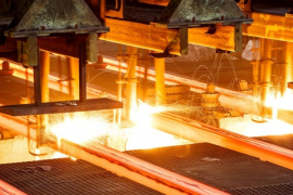 Nhận “phao cứu sinh” từ tỷ phú Phạm Nhật Vượng, một cổ phiếu thép bất ngờ tăng bằng lần