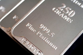 Bạc bùng nổ 175% năm nay nhưng vẫn chưa bằng kim loại này