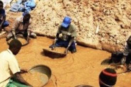 Sản lượng vàng Sudan phục hồi mạnh bất chấp nội chiến