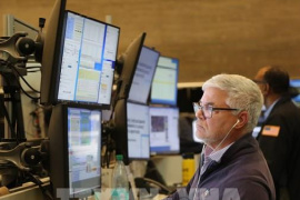 Chứng khoán Mỹ giảm nhẹ trong phiên giao dịch cuối năm