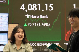 Thị trường chứng khoán châu Á mất đà, nhà đầu tư thận trọng trước quyết định của Fed