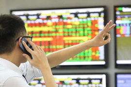 Vietcap dự báo VN-Index lên 2.033 điểm năm 2026, gọi tên loạt cổ phiếu có triển vọng tích cực