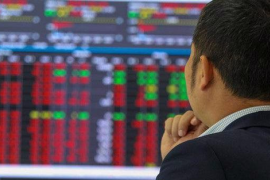 Một cổ phiếu dầu khí bất ngờ là tâm điểm "xả" hàng của tự doanh CTCK trong phiên 13/1