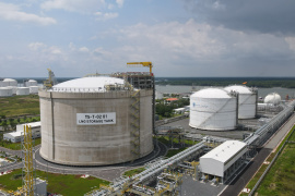 Dòng tiền 2026 “đánh thức” cổ phiếu Dầu khí, câu chuyện nào phía sau?