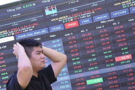 Một cổ phiếu chứng khoán khớp lệnh kỷ lục, hơn 7% công ty "đổi chủ" sau công bố BCTC quý 4