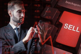 Phiên 21/1: Tiếp đà bán ròng hàng trăm tỷ đồng, khối ngoại "xả" mạnh cổ phiếu nào?