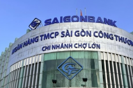 Xuất hiện nhà băng đầu tiên báo lỗ trong quý 4