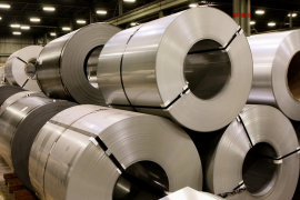 Sản lượng thép của Mỹ vượt Nhật Bản lần đầu tiên sau 26 năm