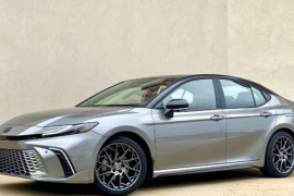 Ai nói Toyota chậm chuyển đổi sang xe điện?