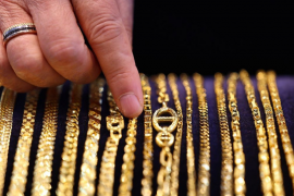 Xu hướng chốt lời đẩy giá vàng châu Á đi xuống