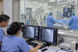 Bệnh viện tư: Doanh thu lớn đã đủ có lãi?