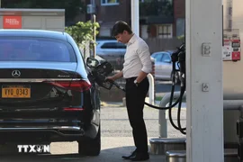 Giá dầu thế giới tăng giữa lo ngại gián đoạn nguồn cung