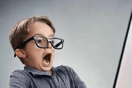 Một cổ phiếu ngân hàng bất ngờ được tự doanh CTCK "gom" ròng hơn 200 tỷ đồng phiên đầu tuần