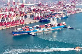 Điểm tin kinh tế thế giới nổi bật ngày 12/10/2026