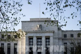 Quan chức Fed: Có thể cần tăng lãi suất để ngăn lạm phát kéo dài