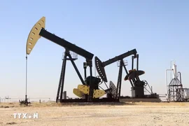 Giá dầu giảm do triển vọng nguồn cung từ Nga vượt rủi ro Vùng Vịnh