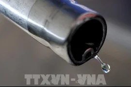 Lãnh đạo EU bất đồng về ngân sách, tìm cách hạ nhiệt giá năng lượng