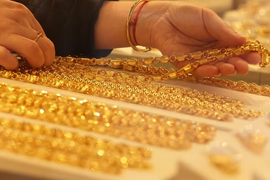 Giá vàng thế giới hướng tới tuần giảm thứ hai liên tiếp