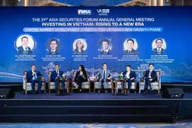 Động lực tăng trưởng mới đặt yêu cầu phát triển thị trường vốn