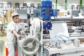 Gần 224.000 doanh nghiệp gia nhập thị trường, vốn đăng ký bổ sung vào nền kinh tế vượt 5 triệu tỷ đồng