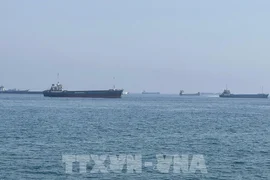 Iran ra điều kiện mở lại eo biển Hormuz