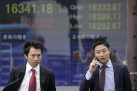 Chứng khoán châu Á tăng điểm sau báo cáo việc làm của Mỹ, Nikkei 225 vượt mốc 70.000 điểm