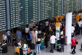 Chi phí và thuế tăng cao đẩy giá vé máy bay tại Đức lên gần gấp đôi trong 14 năm