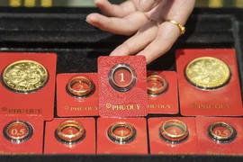 Giá vàng “bất ngờ” đảo chiều tăng