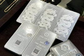 Giá bạc đảo chiều tăng mạnh ngày mùng 3 Tết